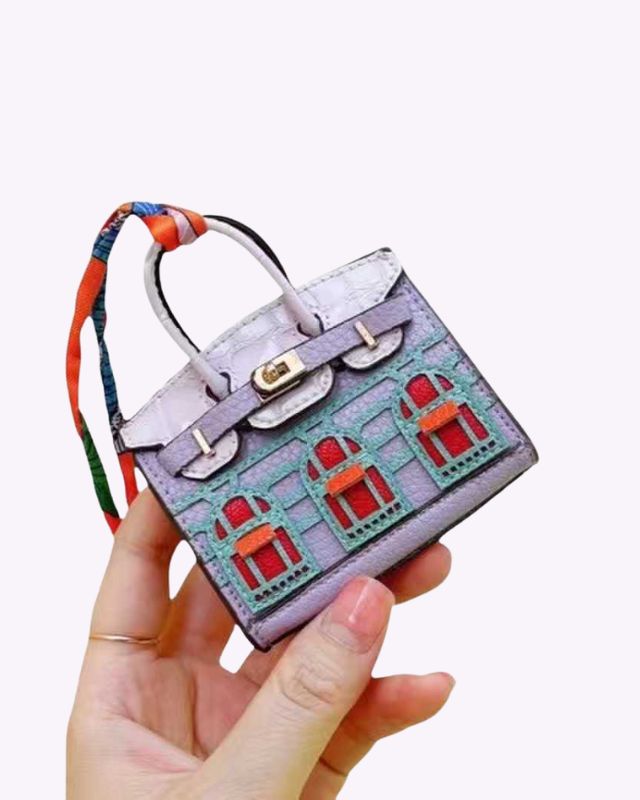 Vérité Charm