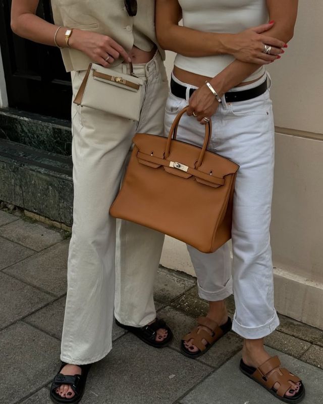 Sydney (50)