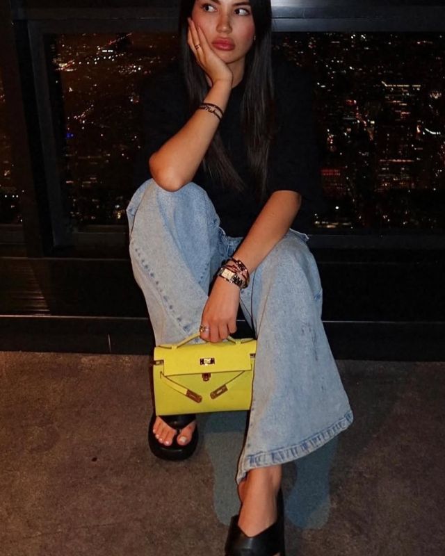 4-min_c1d36cac-6cab-45fa-acf9-7acee46cdb71